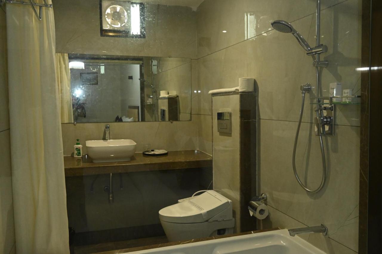 The Orange Zest Hotel Vithalpur Екстериор снимка